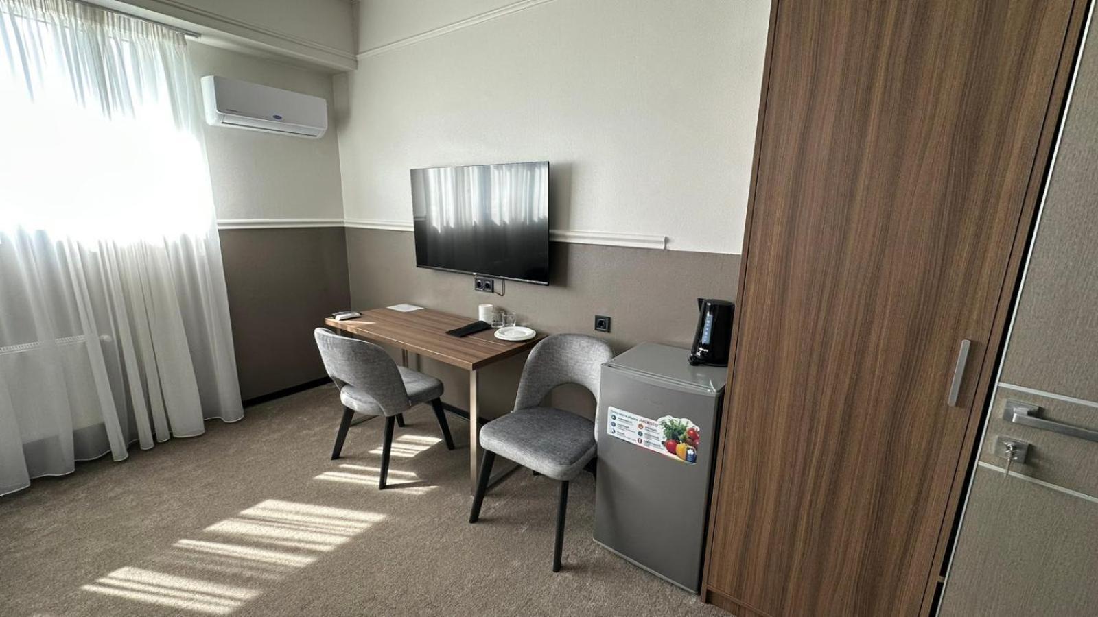 Mini Hotel On Brovarskaya Brovary Luaran gambar